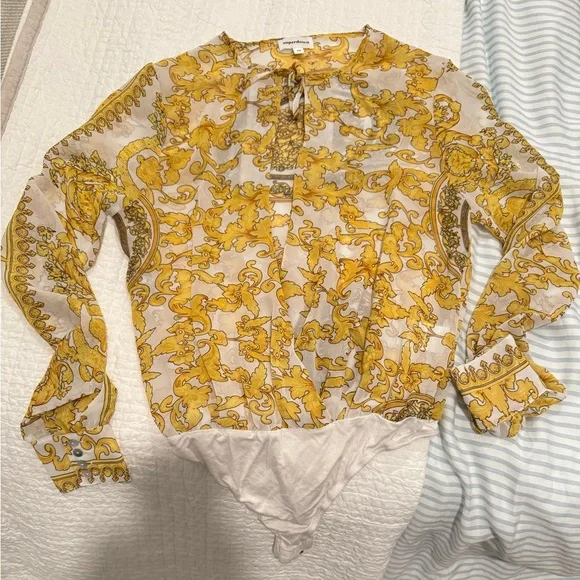 Superdown yellow and white bodysuit with bow - Picture 3 of 13